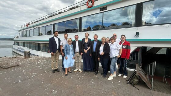 Leinen los für einen beschwingten Seniorennachmittag auf dem Rhein