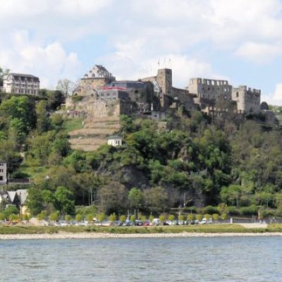 Burg_Rheinfels_Rheinansicht41_gr